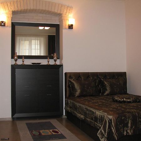 Apartment On Staroievreiska Lviv Extérieur photo